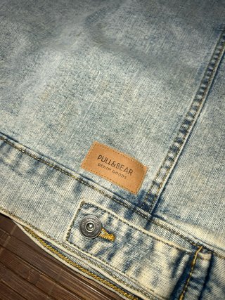 Chaqueta Vaquera Pull&Bear con Borrego