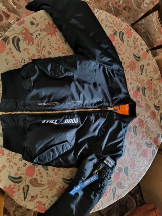 Chaqueta Alpha Industries.