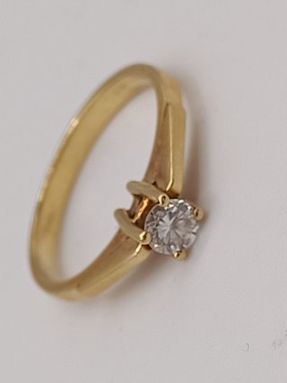 Anillo Solitario Diamantes Oro 18k - 2,38gr