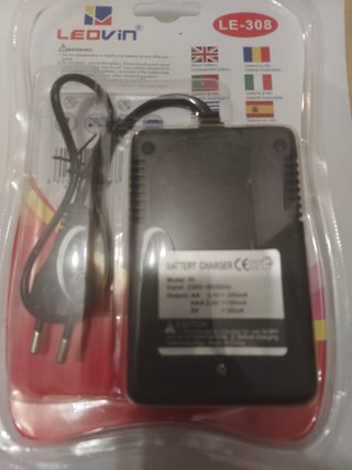 Caricatore con 4 Batterie Stilo+Ministilo