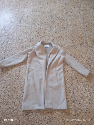 Chaqueta Stradivarius Beige Talla M