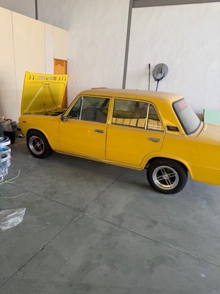 SEAT 124 1980