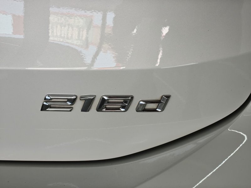 BMW Serie 2 Active Tourer 218d (U06) 2022, foto 26