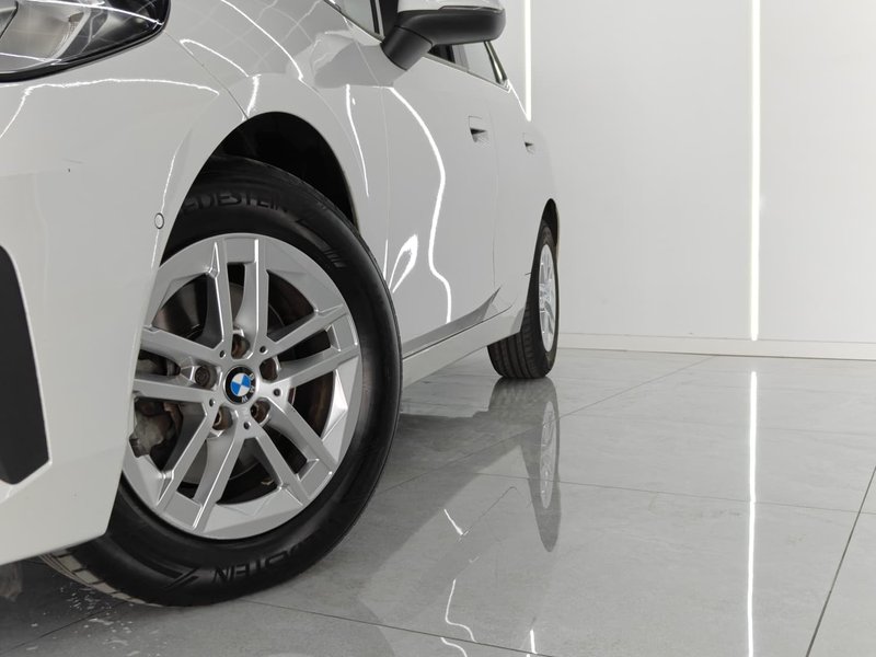 BMW Serie 2 Active Tourer 218d (U06) 2022, foto 28