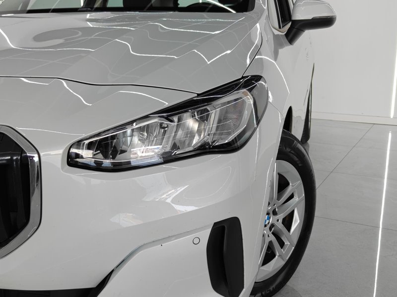 BMW Serie 2 Active Tourer 218d (U06) 2022, foto 29