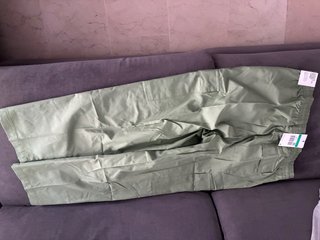Pantalones Nike Cargo Verdes, nuevos