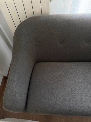 Sofá 2.5 plazas gris tela