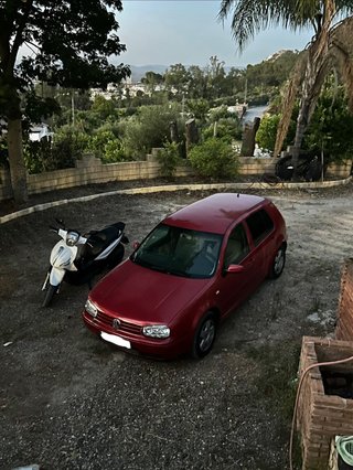 Volkswagen golf 4 2002