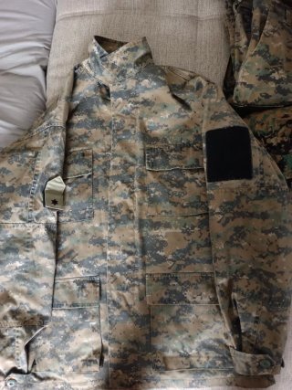 Lote Ropa y Chaleco Táctico Airsoft