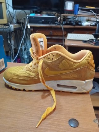 Nike Air Max giallo senape Tg 39