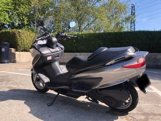 Suzuki Burgman 200 Gris