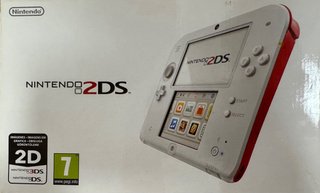 Nintendo 2DS Blanca y Roja + Lápiz Táctil