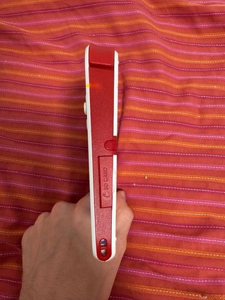 Nintendo 2DS Blanca y Roja + Lápiz Táctil