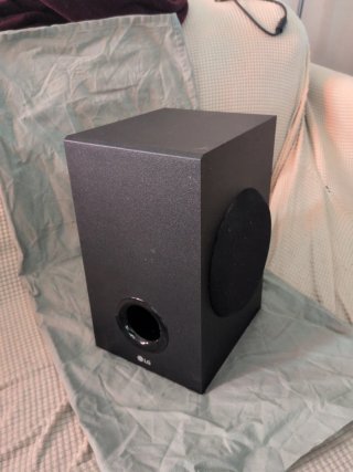 Barra de Sonido LG SJ2 Inalámbrica Negra