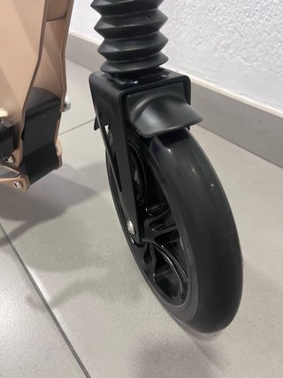 Patinete Micro plegable con suspensión