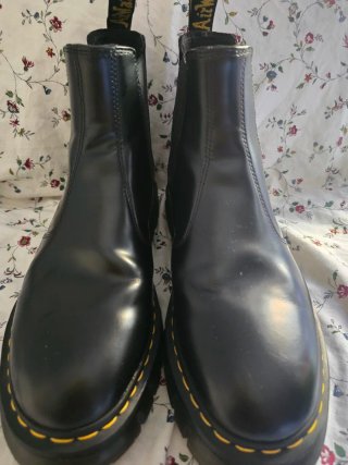 Botas Dr. Martens Chelsea Plataforma 2976
