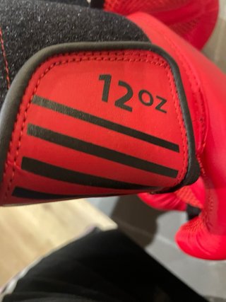 Guantoni Box 12 oz OUTSHOCK Rossi