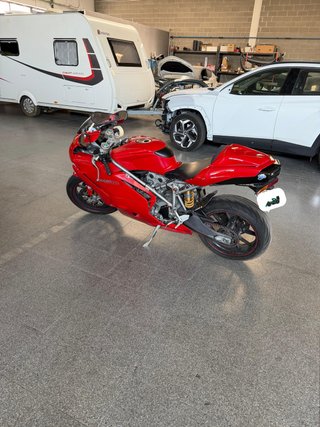Ducati 999s Roja
