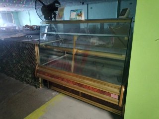 Vitrina expositor refrigerada dorada