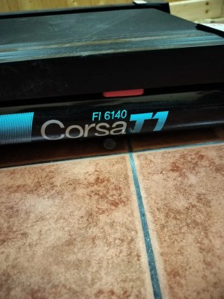 Cinta de Correr Ion Fitness Corsa T1 Plegable
