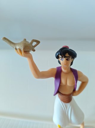 Figura Aladdín Bullyland Disney con lámpara