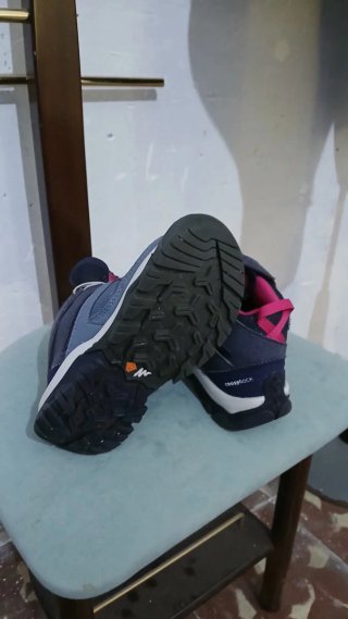 Zapatillas niña azul y rosa EUR 30
