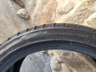 Bridgestone 215/40R18 89Y Neumático