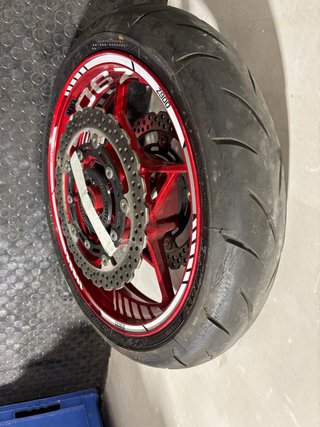 Llanta Kawasaki Z900 Roja