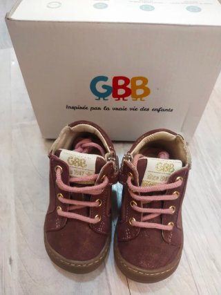 Botas de piel niña corazón purpurina T.19