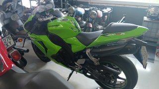 Kawasaki ZX10R 2007 Verde