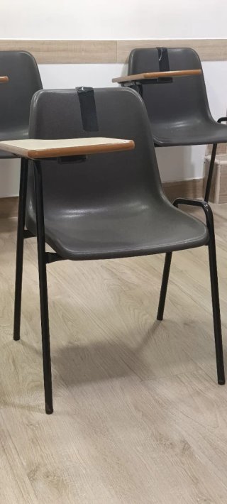 Sillas de estudio con pala