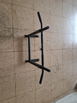 Barra de dominadas para pared