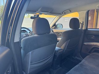 Mitsubishi Outlander 4X4 2.0 TDi 140CV 7 PLAZAS!!