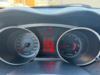 Mitsubishi Outlander 4X4 2.0 TDi 140CV 7 PLAZAS!!