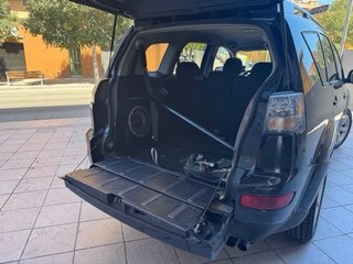Mitsubishi Outlander 4X4 2.0 TDi 140CV 7 PLAZAS!!