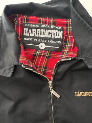 Chaqueta Harrington Negra con Forro Tartán