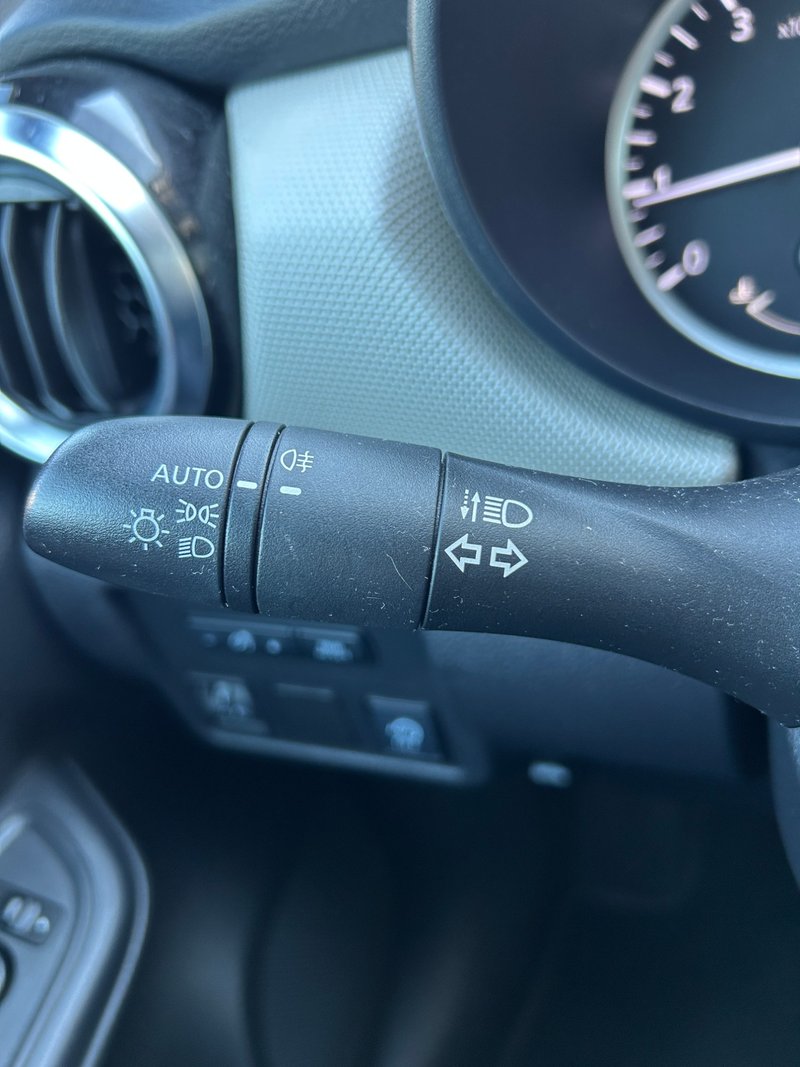 Nissan Micra 2019, foto 12