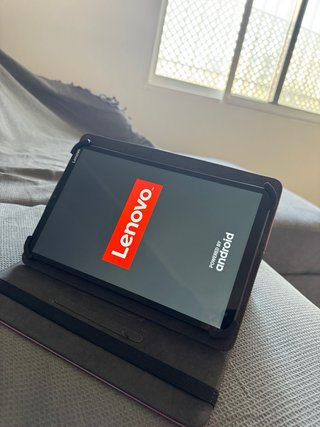 Lenovo Tab M10 FHD PLUS 64GB + Funda
