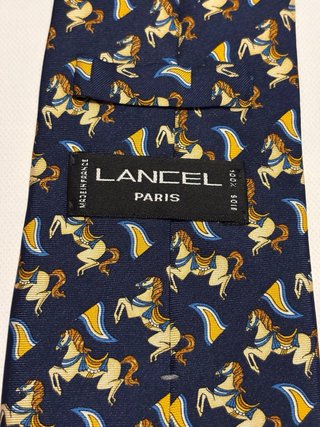 Corbata Lancel de seda con caballos