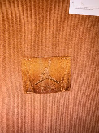 Camiseta Jordan Brand Oversize Color Camel Marrón