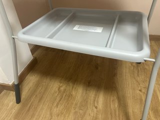 Cambiador de bebé sin bañera marca chicco