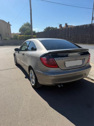 MERCEDES-BENZ Clase C Sportcoupé 220 CDI
