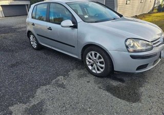 Volkswagen Golf 1.9 TDI DSG DPF Variant Sportline