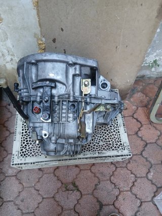 Caja de cambios Renault Trafic 1.9 dCi
