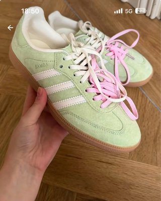 Zapatillas Adidas Samba Verde y Rosa