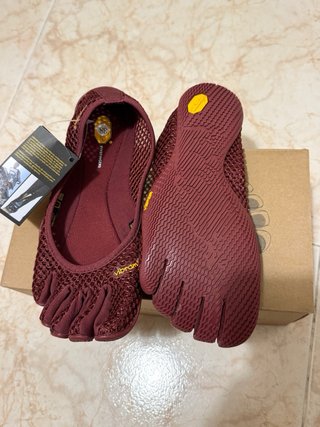 Vibram Fivefingers Burdeos Talla 38