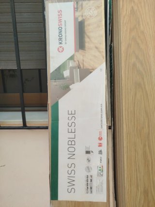 16 lamas suelo laminado KRONOSWISS