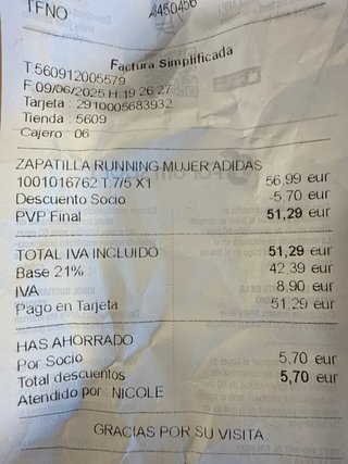 Zapatillas Adidas Negras y Blancas