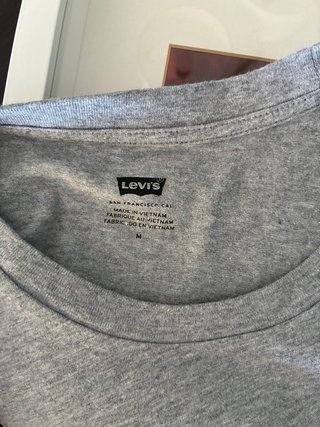 Camiseta Levi's Gris