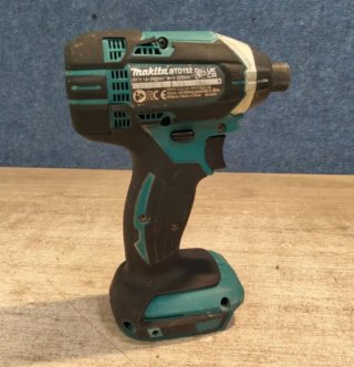 Atornillador de impacto 18V MAKITA DTD152